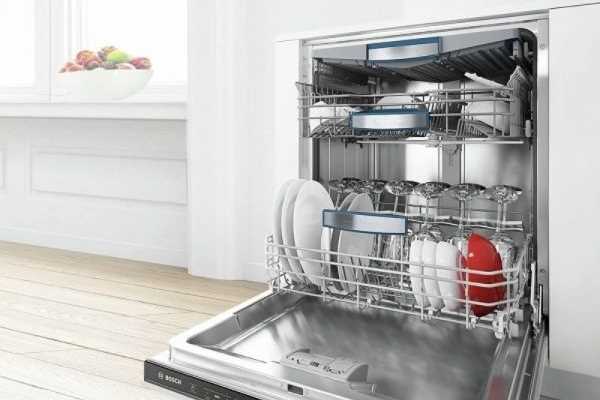 RackMatic điều chỉnh khay linh hoạt ra sao?